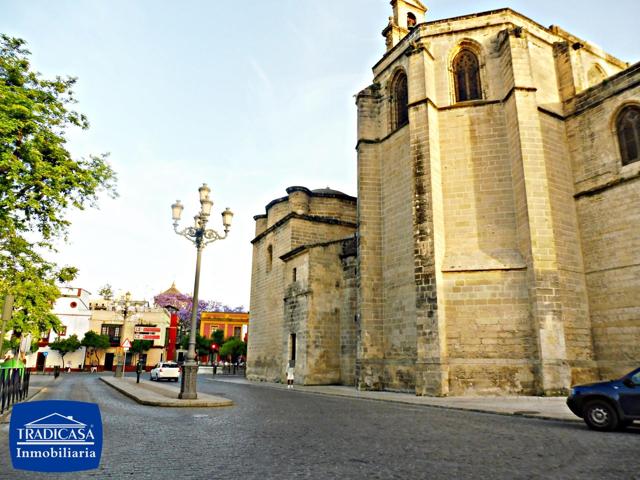 ¡Oportunidad única! Casa para rehabilitar en el corazón de la cuna del flamenco 🎶🏡 photo 0