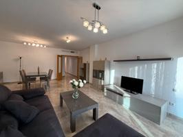 Se alquila magnífico piso cerca de El Corte Inglés de Cartagena photo 0