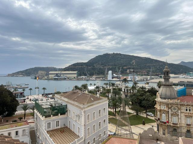 Se vende ático en el Casco Antiguo de Cartagena photo 0