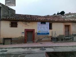 Grupo la Noria VENDE casa para reformar en Chinchilla C- Arenal 82. photo 0