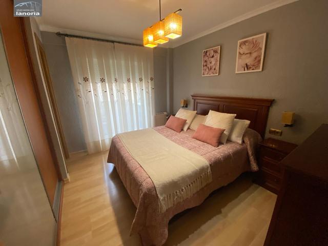 Grupo la Noria VENDE piso Reformado, primero SIN ascensor. 3 dormitorios, 2 baños, terraza (Barrio El Pilar) photo 0