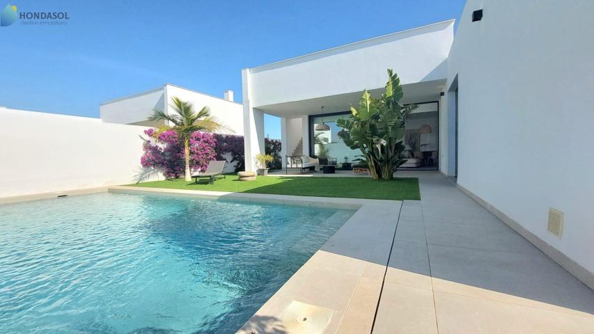 SIN COMISION AGENCIA!! SE VENDEN CHALET-VILLAS EN MAR DE CRISTAL-ISLAS MENORES. 3 DORMTS. photo 0