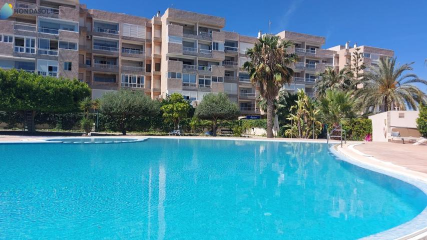 Se vende apartamento de 3 dormitorios, 1 baño en edif. Julieta 6. piscina comunitaria y parking. photo 0