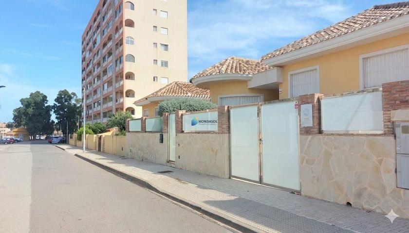 Se vende Chalet de 4 dormts, 2 baños en Playa Honda, Murcia - Ideal para Tu Hogar Soñado photo 0