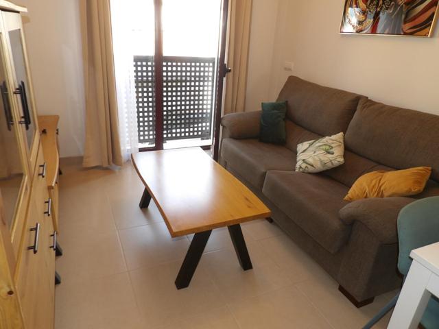 Piso de 2 dormitorios y garaje photo 0