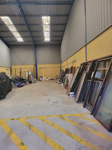 NAVE INDUSTRIAL photo 0