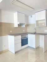 SE ALQUILA APARTAMENTO MUY LUMINOSO JUNTO A PLAZA PEDRO GARAU photo 0