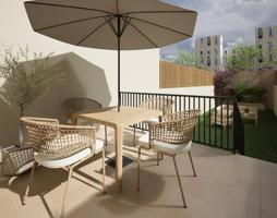 EXCELENTE OPORTUNIDAD DE INVERSIÓN – LOCAL COMERCIAL CON PROYECTO DE CAMBIO DE USO A VIVIENDA photo 0