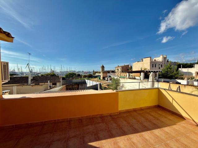 Encantador apartamento con gran terraza privada y vistas al puerto de Palma. photo 0