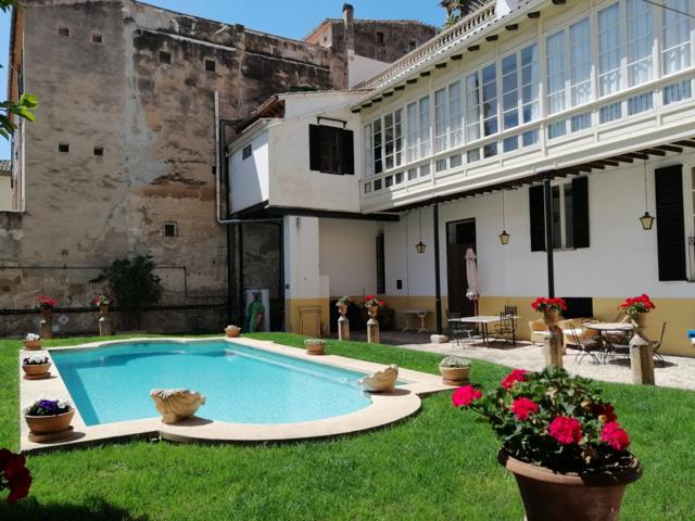 EMBLEMATICO Y PRECIOSO PISO EN CASAL DEL SIGLO Xlll EN LA CALATRAVA photo 0