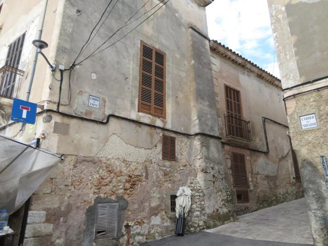 Casa señorial en venta Sineu photo 0