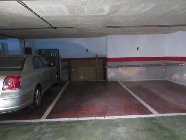 Plaza de parking en el centro de Palma photo 0