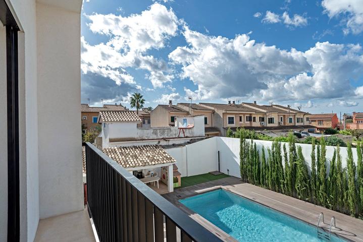 Exclusiva Vivienda Moderna con Jardín, Piscina y Casa de Invitados photo 0