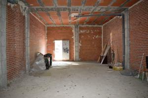 Local comercial en Humanes de Madrid photo 0