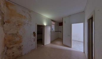 **Funcional Piso OKUPADO en El Raval, Barcelona** photo 0