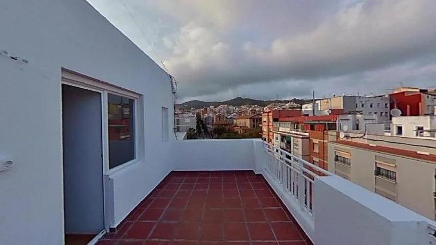 Piso en venta en calle Argullos (Alquilado hasta 11-2029) photo 0