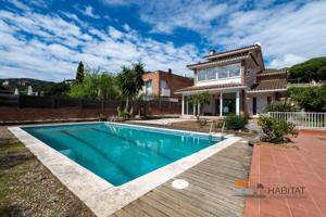 CASA EN VENTA CON PISCINA EN VILASSAR DE DALT - LA CISA photo 0