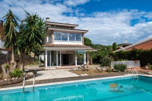 CASA EN VENTA CON PISCINA EN VILASSAR DE DALT - LA CISA photo 0