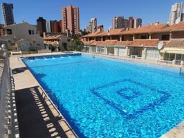 Unifamiliar Pareada En venta en Rincon De Loix, Benidorm photo 0