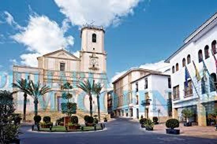 Terrenos Edificables En venta en La Nucia, La Nucia photo 0