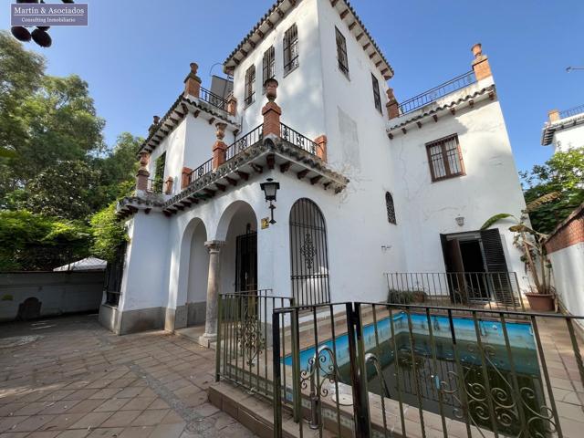 CHALET INDEPENDIENTE EN CALLE URUGUAY, EN HELIOPOLIS photo 0