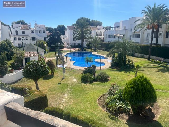 Piso En venta en Paraiso-Barronal, Estepona photo 0