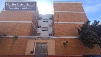 Piso En venta en Chaparral, Dos Hermanas photo 0