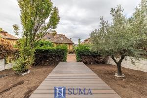 Piso En venta en Encinar De Los Reyes, La Moraleja photo 0