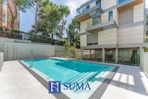 Dúplex En venta en Ciudad Lineal, Madrid photo 0