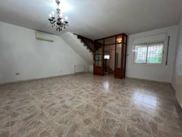 Casa en alquiler en Riells i Viabrea photo 0
