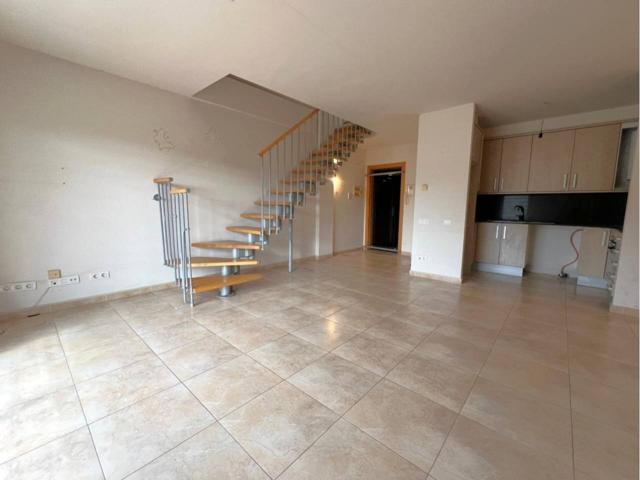 Piso en venta en Breda photo 0
