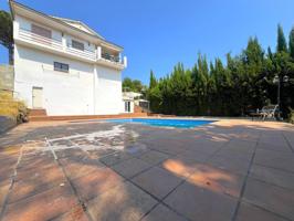 Casa en venta en Riells i Viabrea photo 0