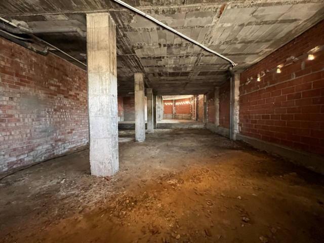 Local en venta en Hostalric photo 0