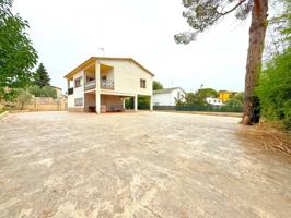 Casa en venta en Riells i Viabrea photo 0