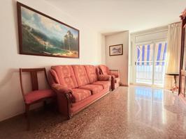 Piso en venta en El Poble-sec(08004) photo 0