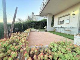 Casa en venta en Riells i Viabrea photo 0