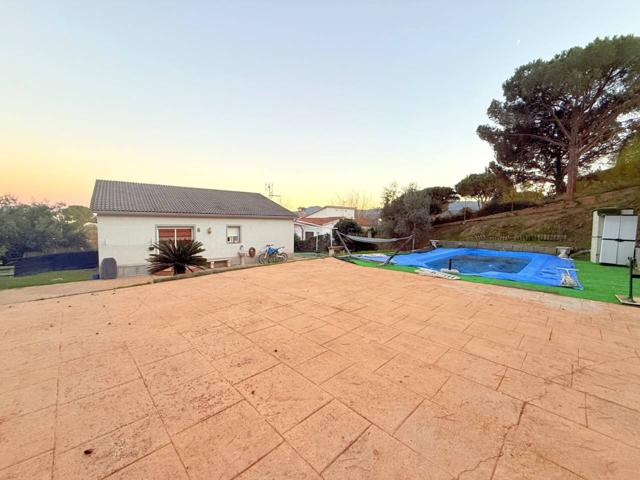 Casa en venta en Riells i Viabrea photo 0