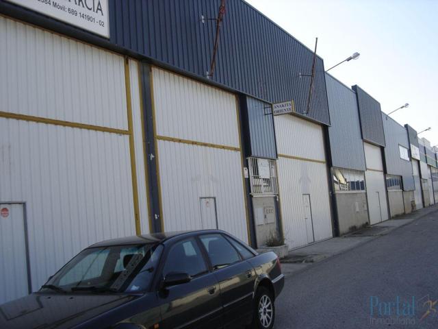 Nave Industrial En venta en Gamonal, Burgos photo 0