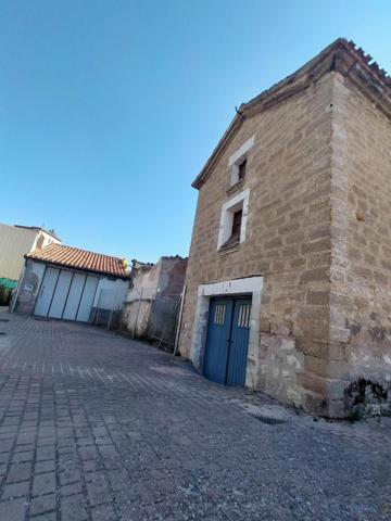 Casa En venta en Las Eras, 6-7, Gamonal, Burgos photo 0