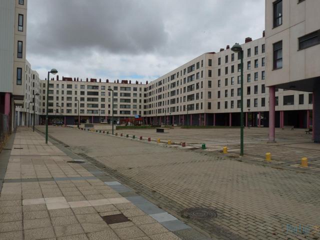 Parking En alquiler en Universidad, Burgos photo 0