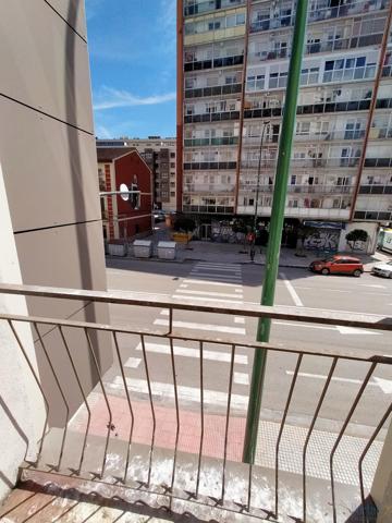 Piso En venta en Gamonal, Burgos photo 0