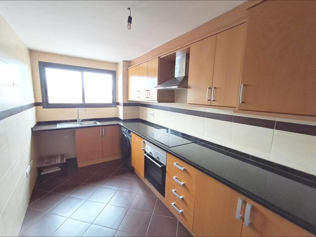 VIVIENDA EN VENTA CON GARAJE photo 0