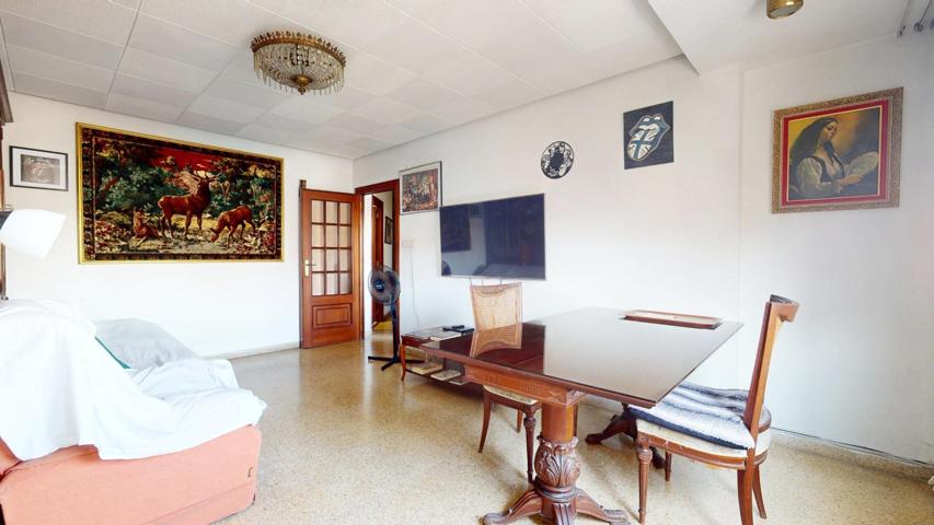 EXCLUSIVA VIVIENDA JUNTO A MANUEL CANDELA photo 0