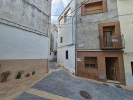 VIVIENDA EN ARTANA photo 0