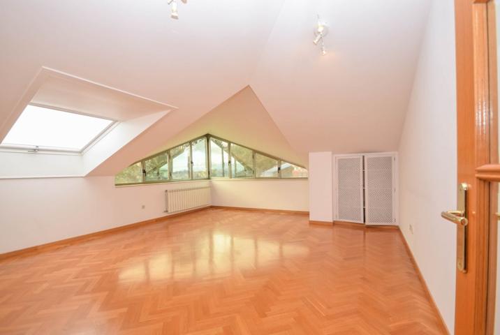 APARTAMENTO DE DISEÑO EN A CORVEIRA, CULLEREDO photo 0