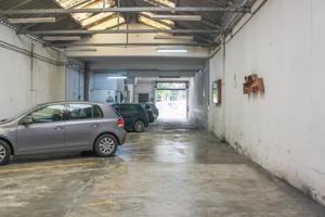 LOCAL COMERCIAL DE 200M2 CONSTRUIDOS EN LOS MALLOS (A CORUÑA) photo 0