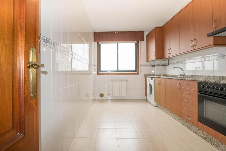 ¡Oportunidad en Guísamo! Piso de 108 m² construidos en buen estado photo 0