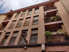 Se vende piso en Calle Latorre. Dos Dormitorios. Terraza 30 metros photo 0