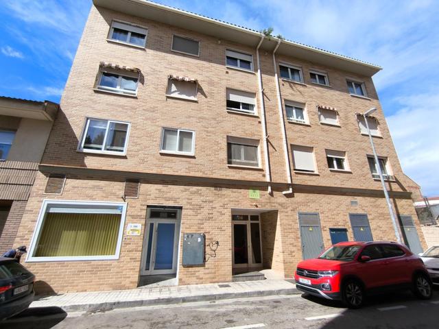 Se Vende en cesión de remate vivienda de tres dormitorios en Utebo photo 0