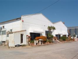 Nave industrial en L' Aldea - Rent. 4% anual photo 0